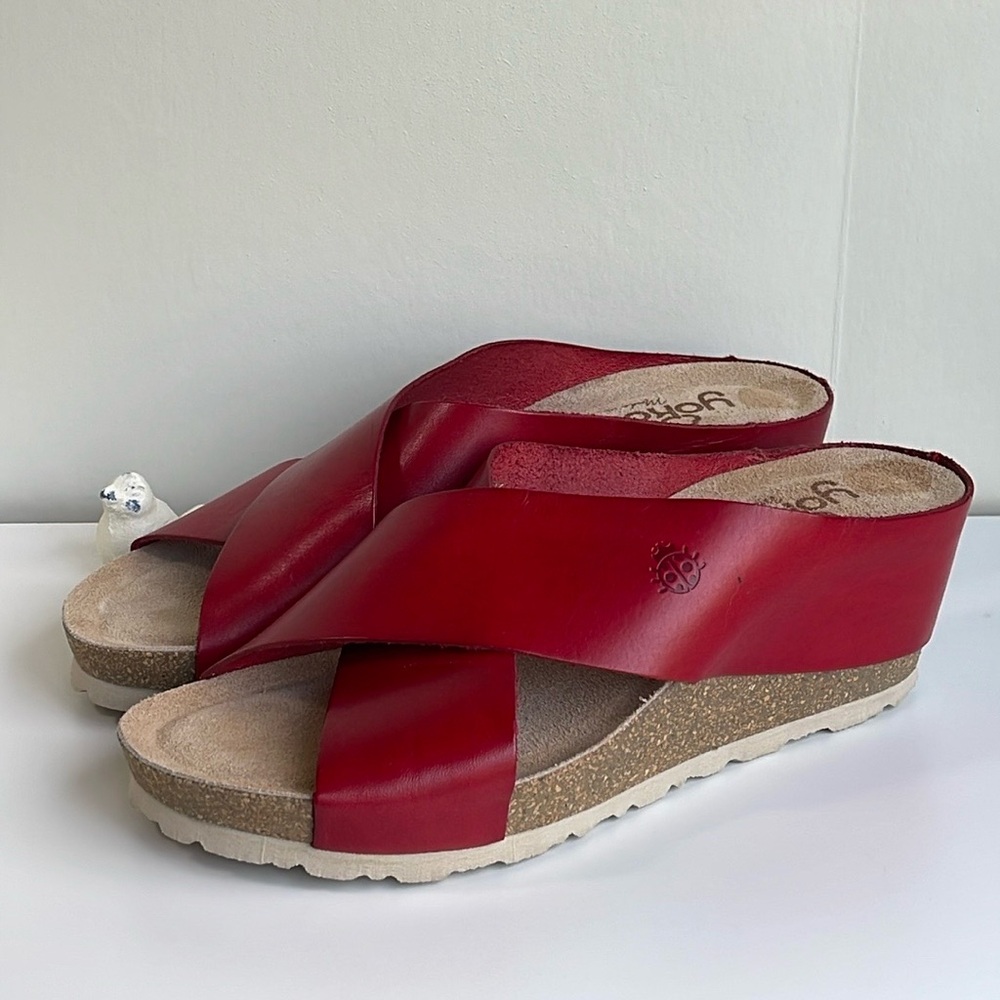 Yokono Mora Red Leather Sandals Size 7.5 🆕
